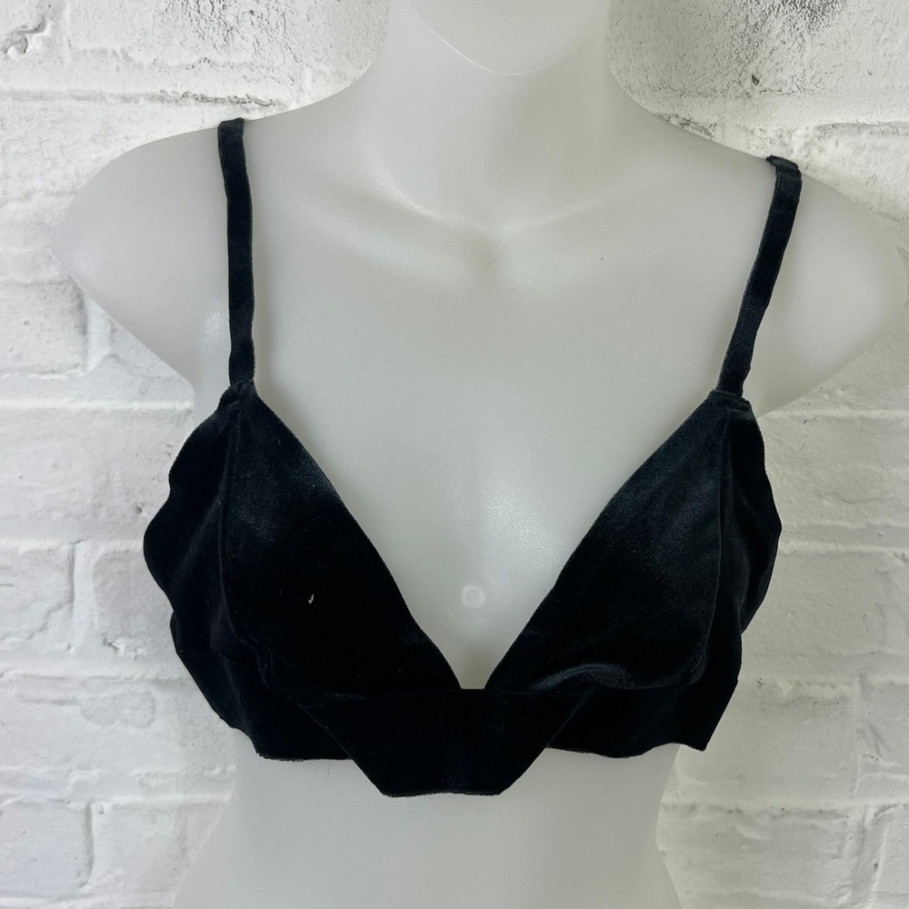 Urban Outfitters Women's Velvet Wireless Bra Adjustable Straps Black Size M